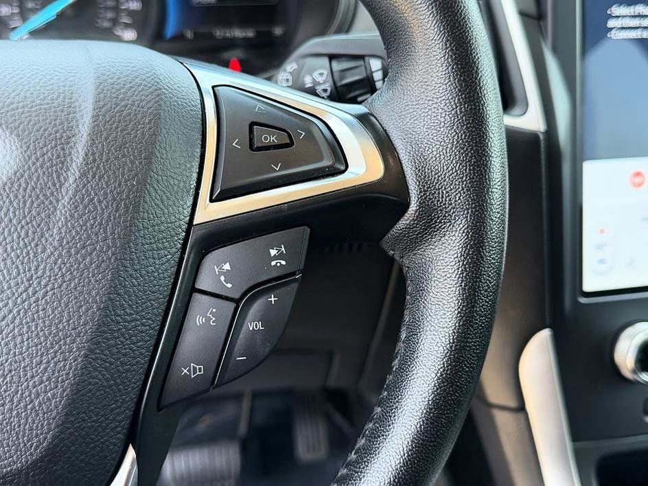 Used 2024 Ford Edge SEL AWD/4WD image 28