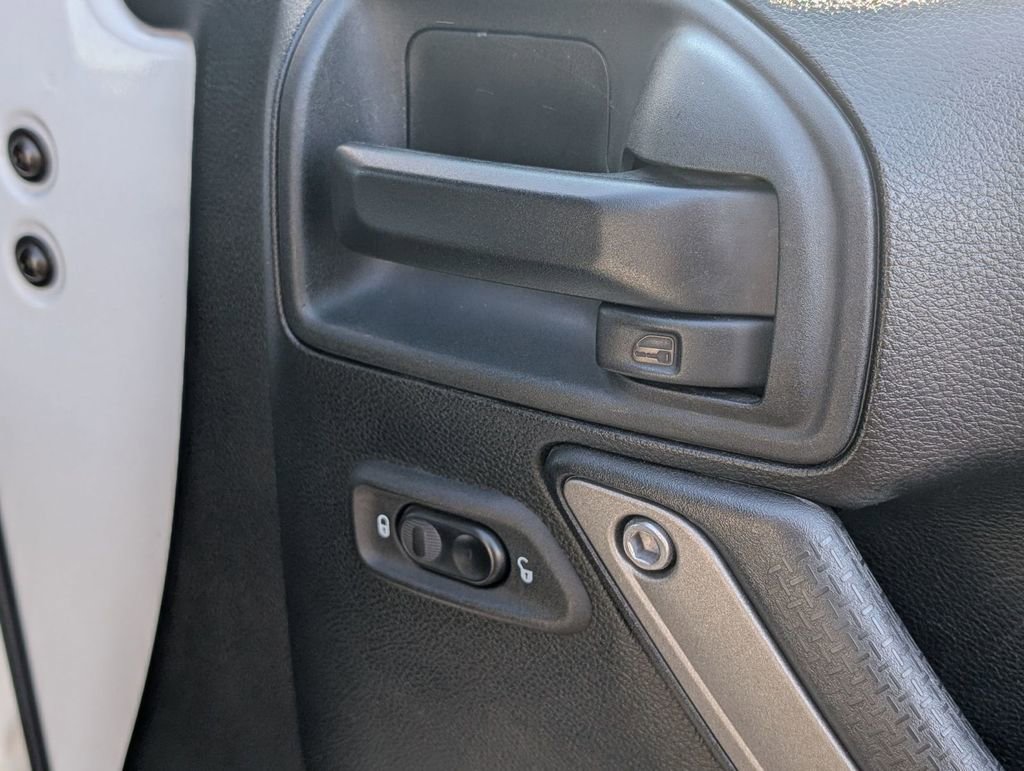 Used 2018 Jeep Wrangler Sport w/ Quick Order Package 24W image 47