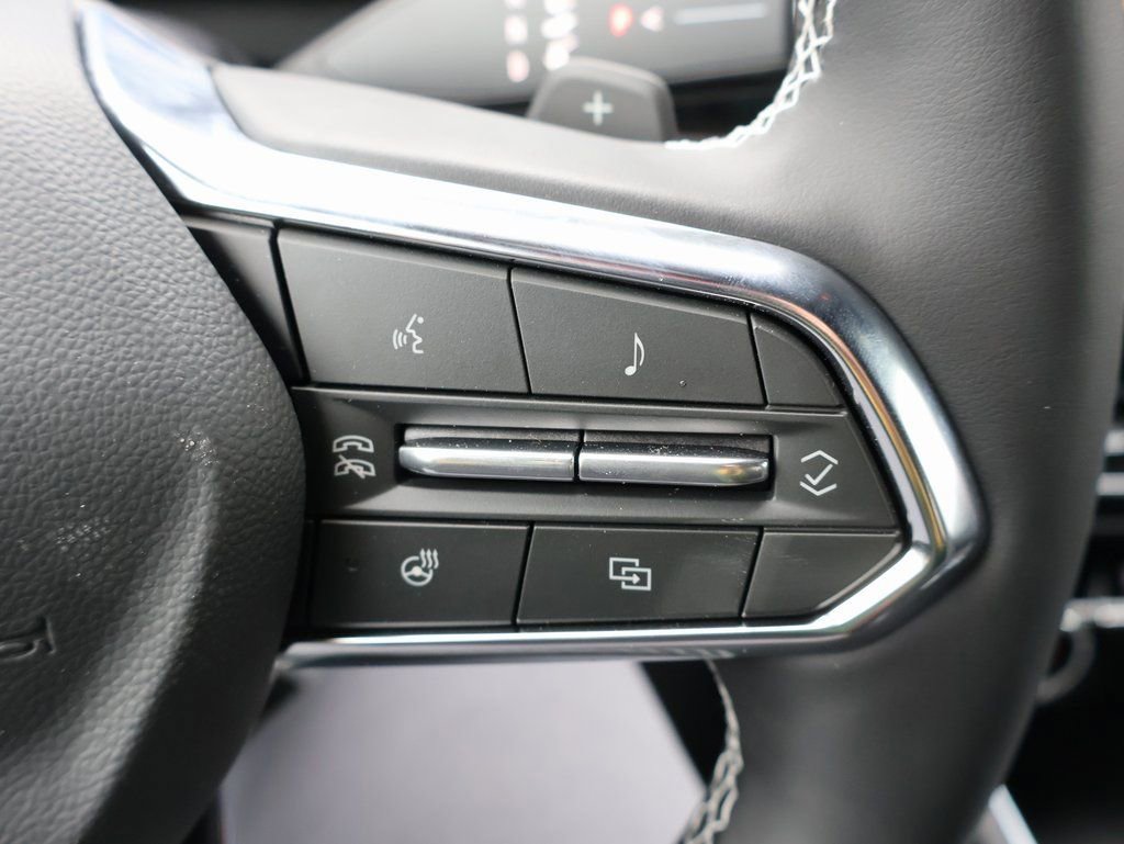 New 2026 Chevrolet Traverse LT w/ Midnight/Sport Edition image 18