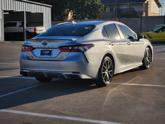 Used 2023 Toyota Camry SE FWD image 13