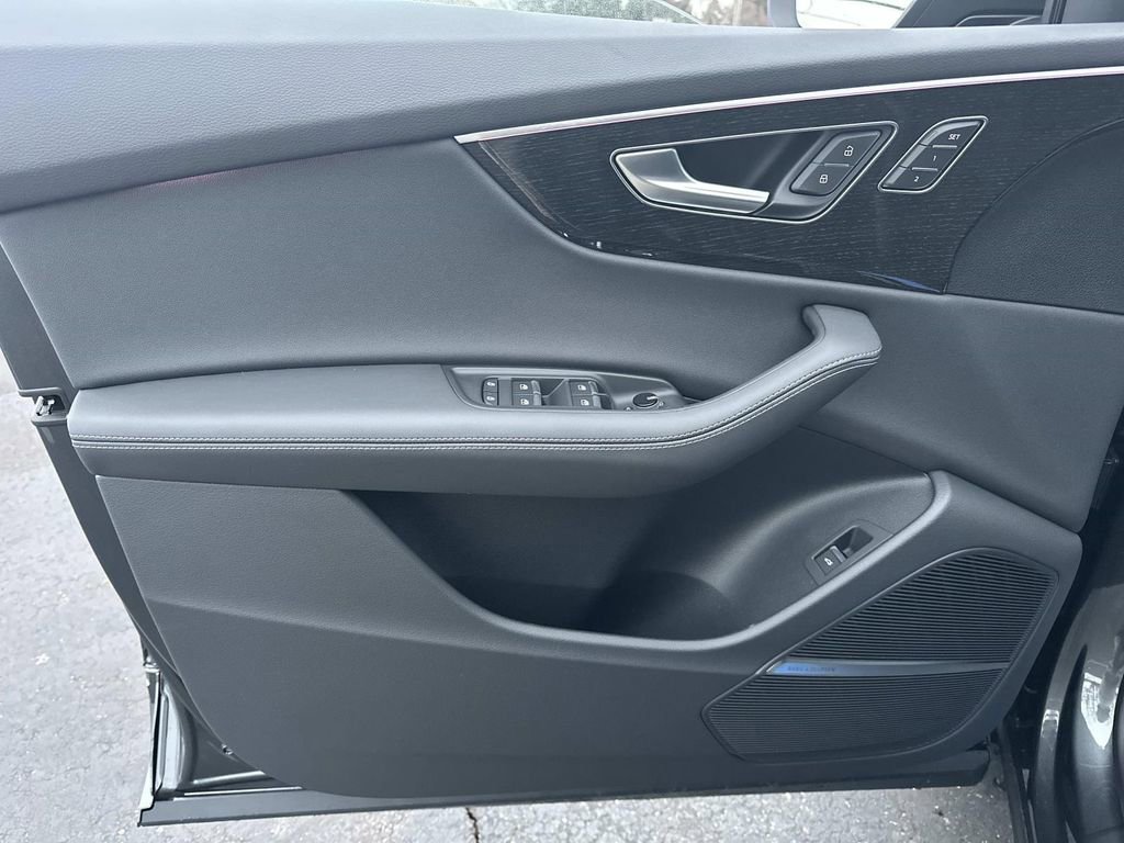 New 2026 Audi Q8 Premium Plus image 11