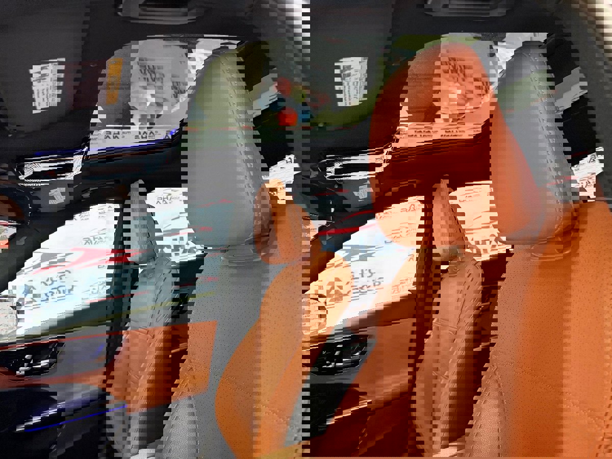 Used 2023 Mercedes-Benz C 300 4MATIC Sedan w/ Exclusive Trim Package image 46