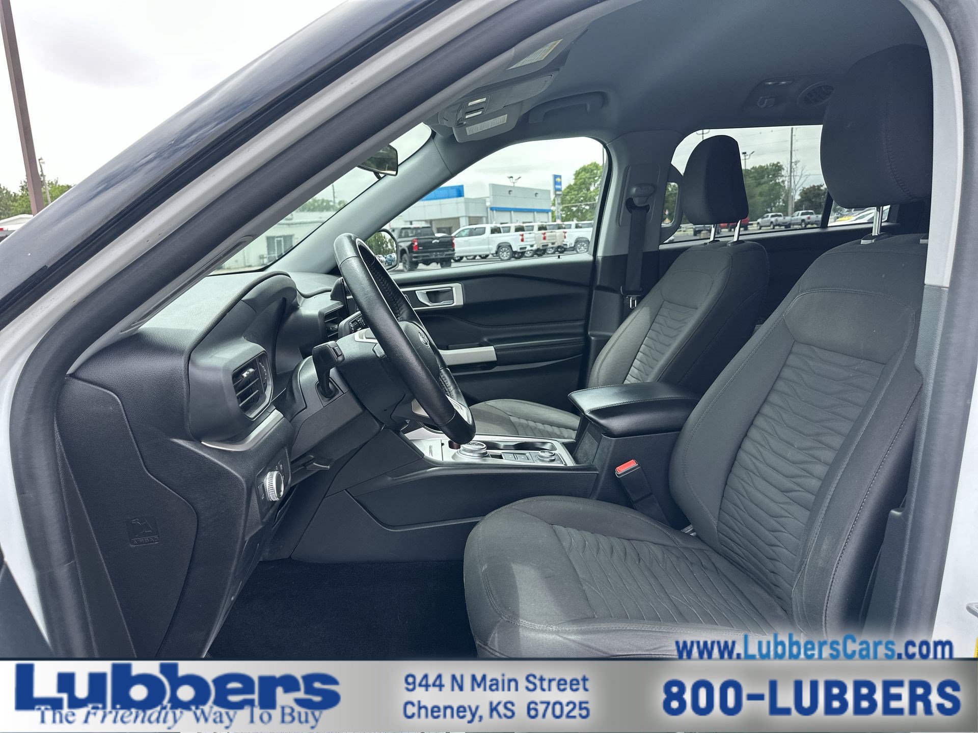 Used 2021 Ford Explorer XLT AWD/4WD image 11