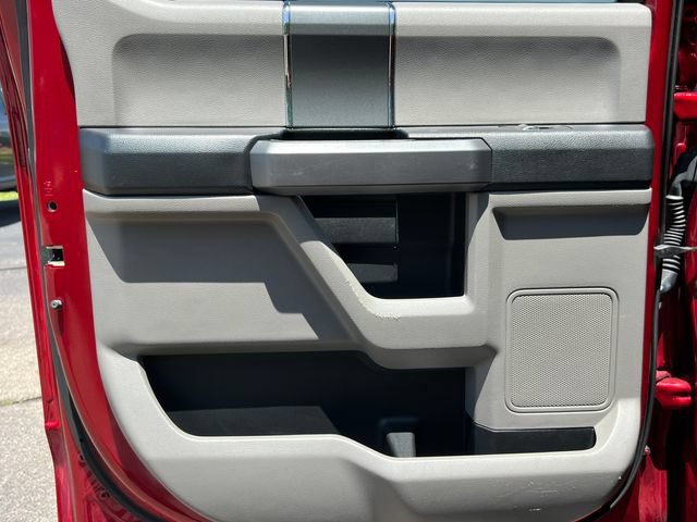 Used 2017 Ford F150 XLT w/ Equipment Group 302A Luxury AWD/4WD image 41