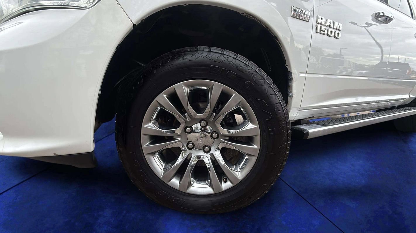 Used 2015 RAM 1500 Laramie Limited AWD/4WD image 26