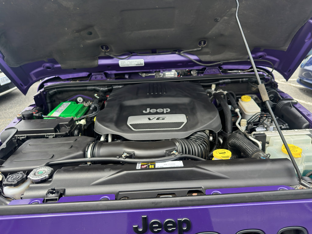 Used 2016 Jeep Wrangler Unlimited Sahara image 11