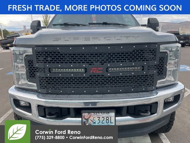 Used 2019 Ford F250 Lariat w/ Lariat Value Package image 2