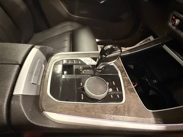 Used 2022 BMW X5 xDrive40i w/ Climate Comfort Package image 36