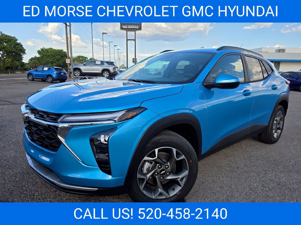 New 2026 Chevrolet Trax LT w/ Driver Confidence Package FWD image 1