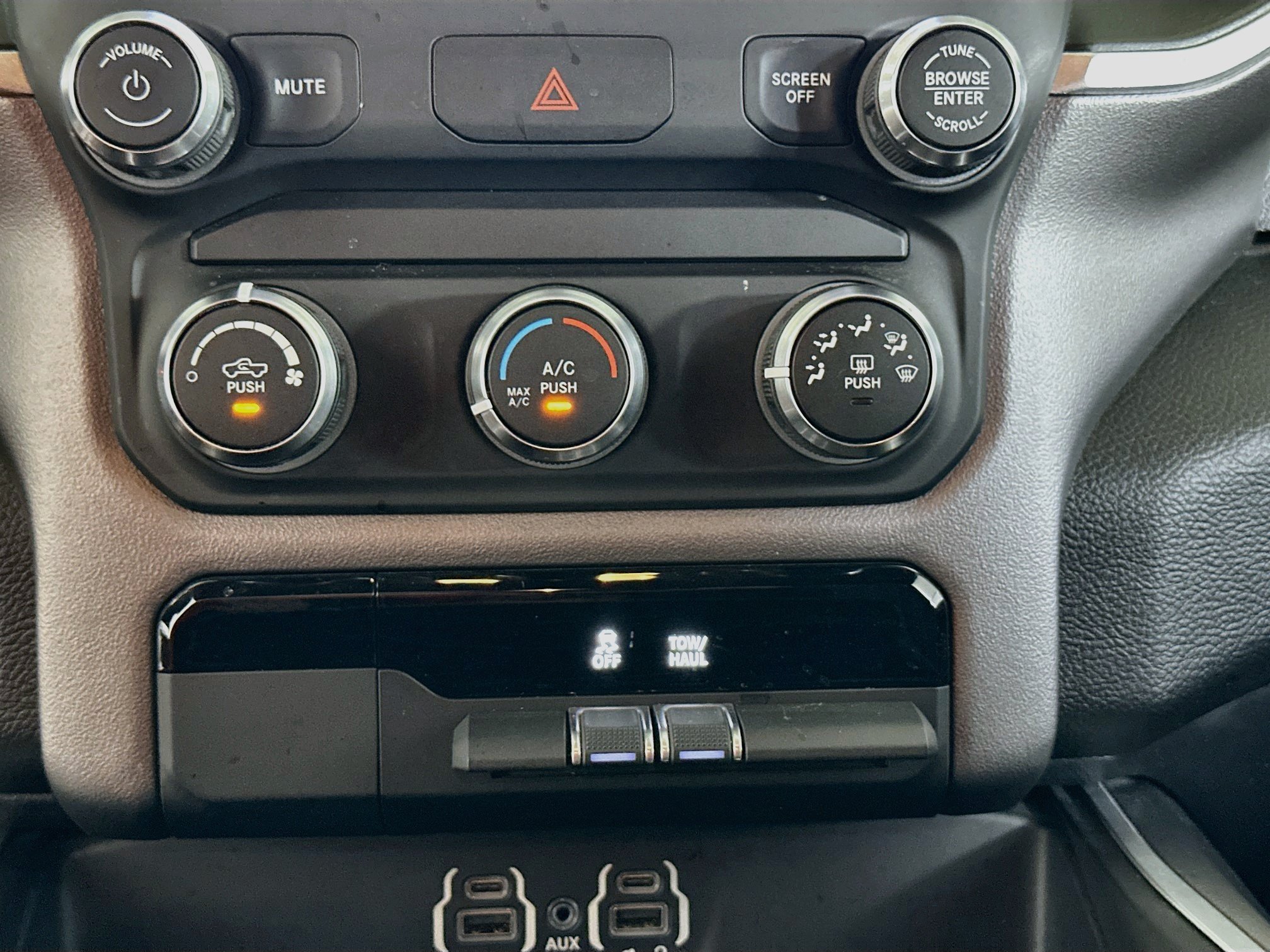 Used 2022 RAM 1500 Lone Star AWD/4WD image 23