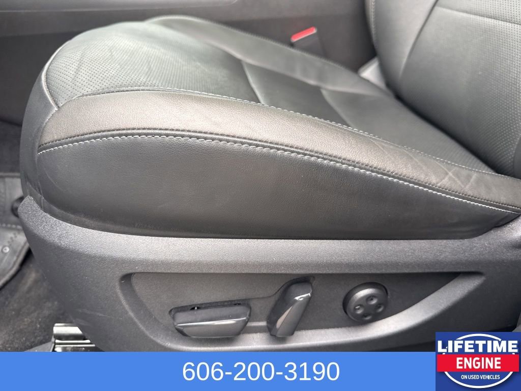 Used 2025 INFINITI QX55 Luxe w/ Cargo Package image 18