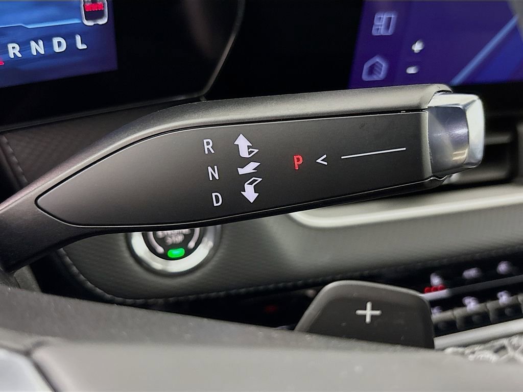 Used 2026 Chevrolet Equinox LT w/ Convenience Package II image 19