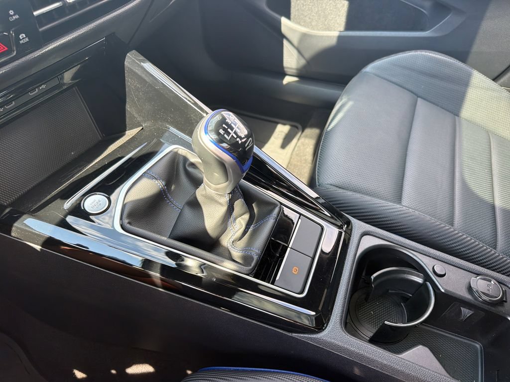 Certified 2024 Volkswagen Golf R AWD/4WD image 19