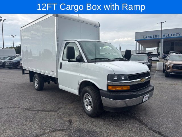 New 2026 Chevrolet Express 3500 w/ Power Convenience Package RWD image 1