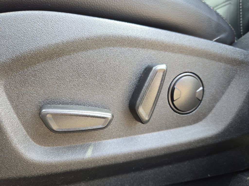 Used 2024 Ford Edge SEL AWD/4WD image 28