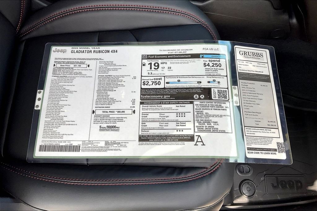 New 2025 Jeep Gladiator Rubicon w/ Convenience Group AWD/4WD image 40