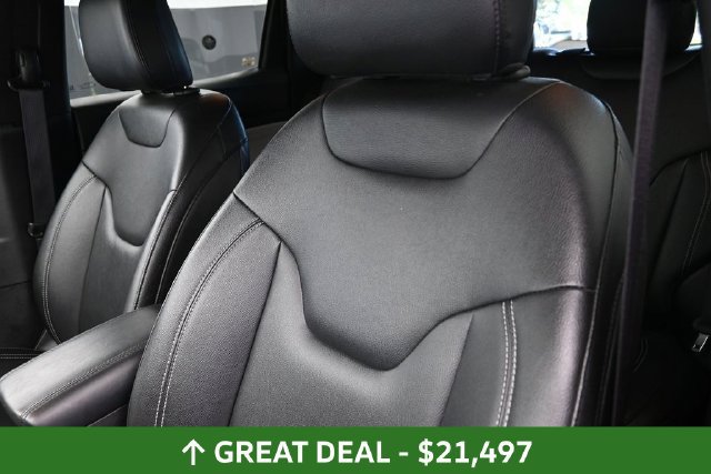 Used 2025 Jeep Compass Limited AWD/4WD image 20