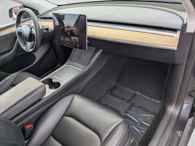 Used 2024 Tesla Model Y Long Range image 23
