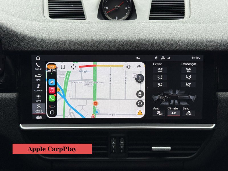 Used 2020 Porsche Cayenne image 22