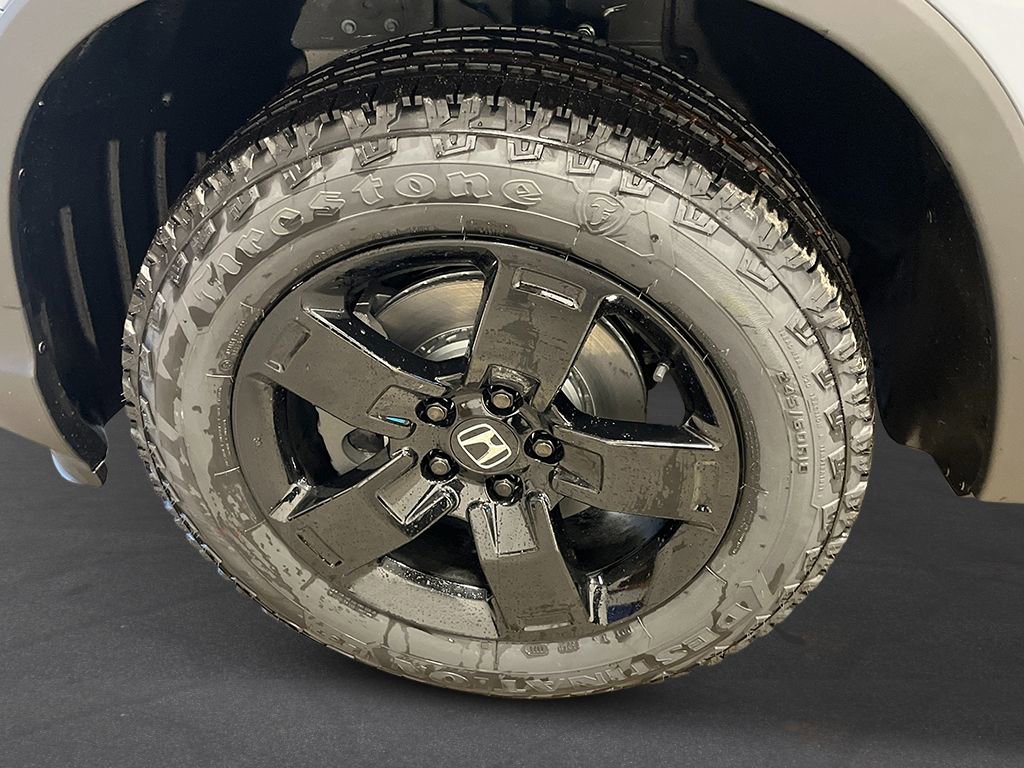 New 2026 Honda Ridgeline Black Edition image 13