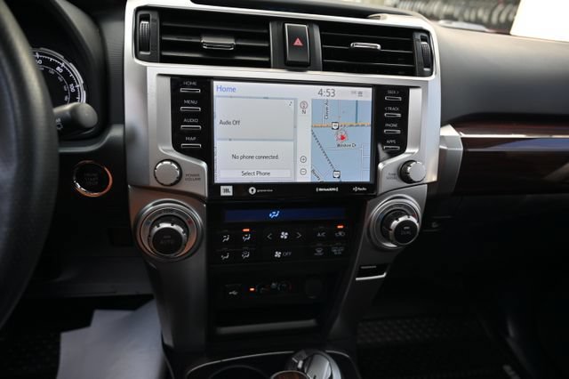 Used 2020 Toyota 4Runner Limited AWD/4WD image 18