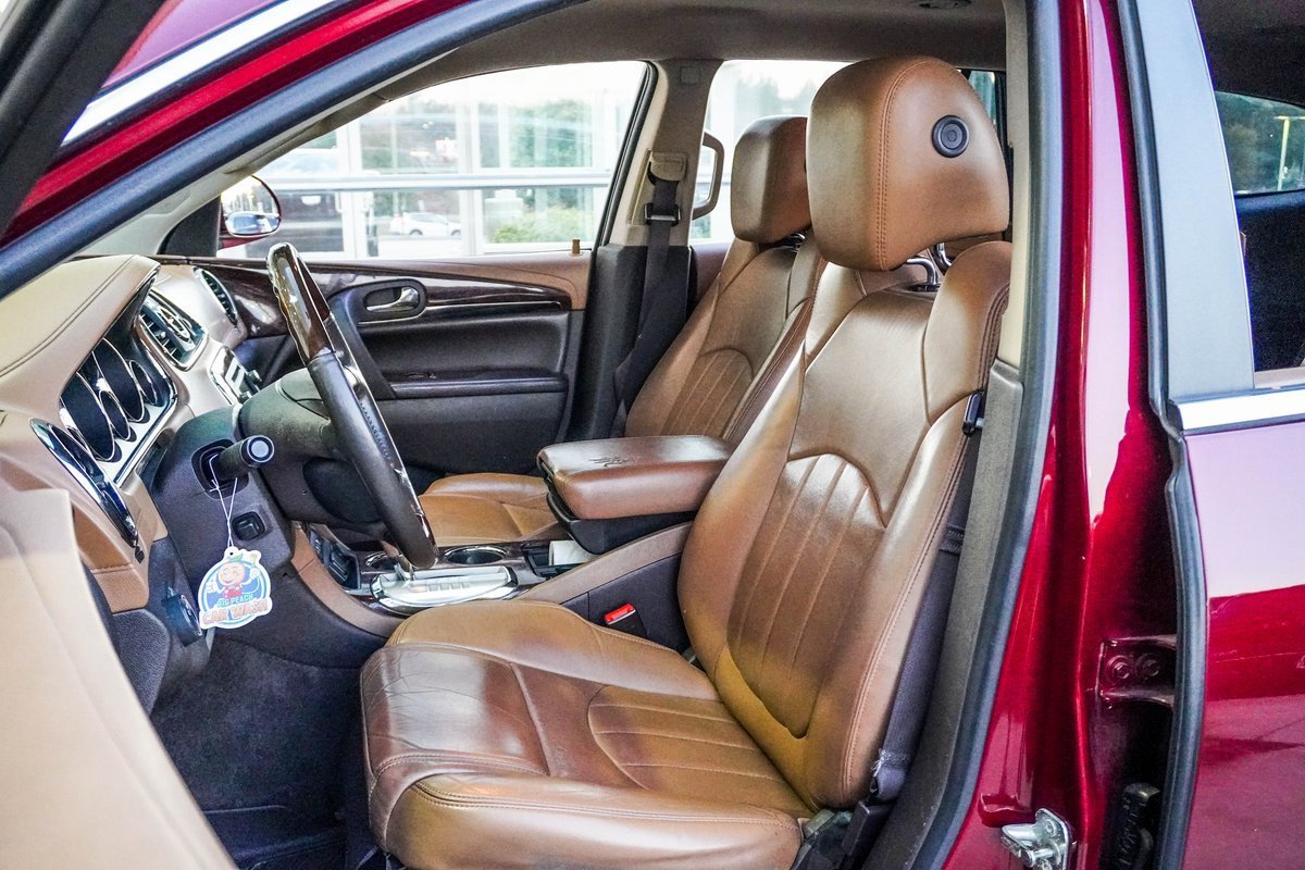 Used 2015 Buick Enclave Premium image 20
