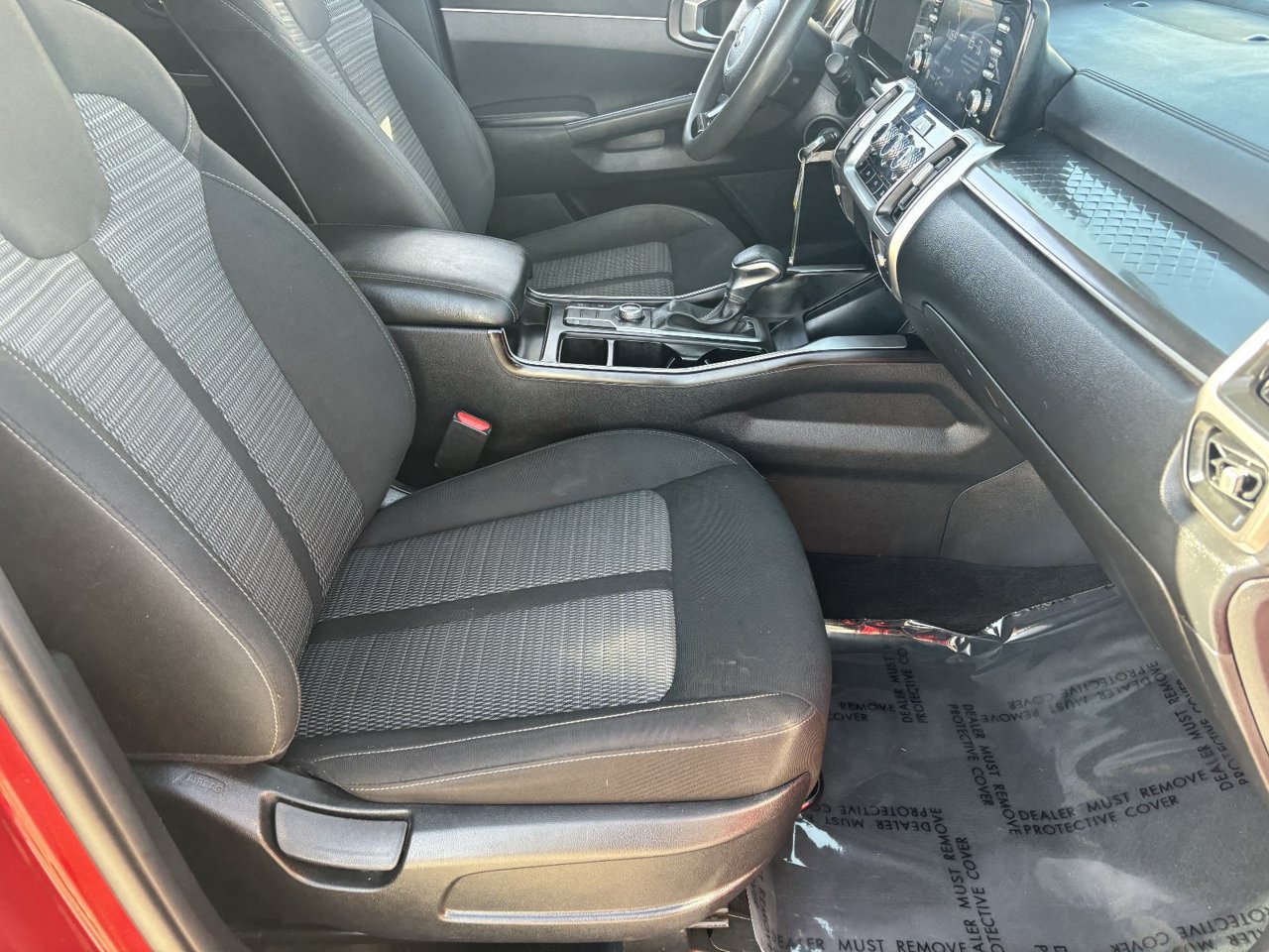 Used 2021 Kia Sorento LX AWD/4WD image 9