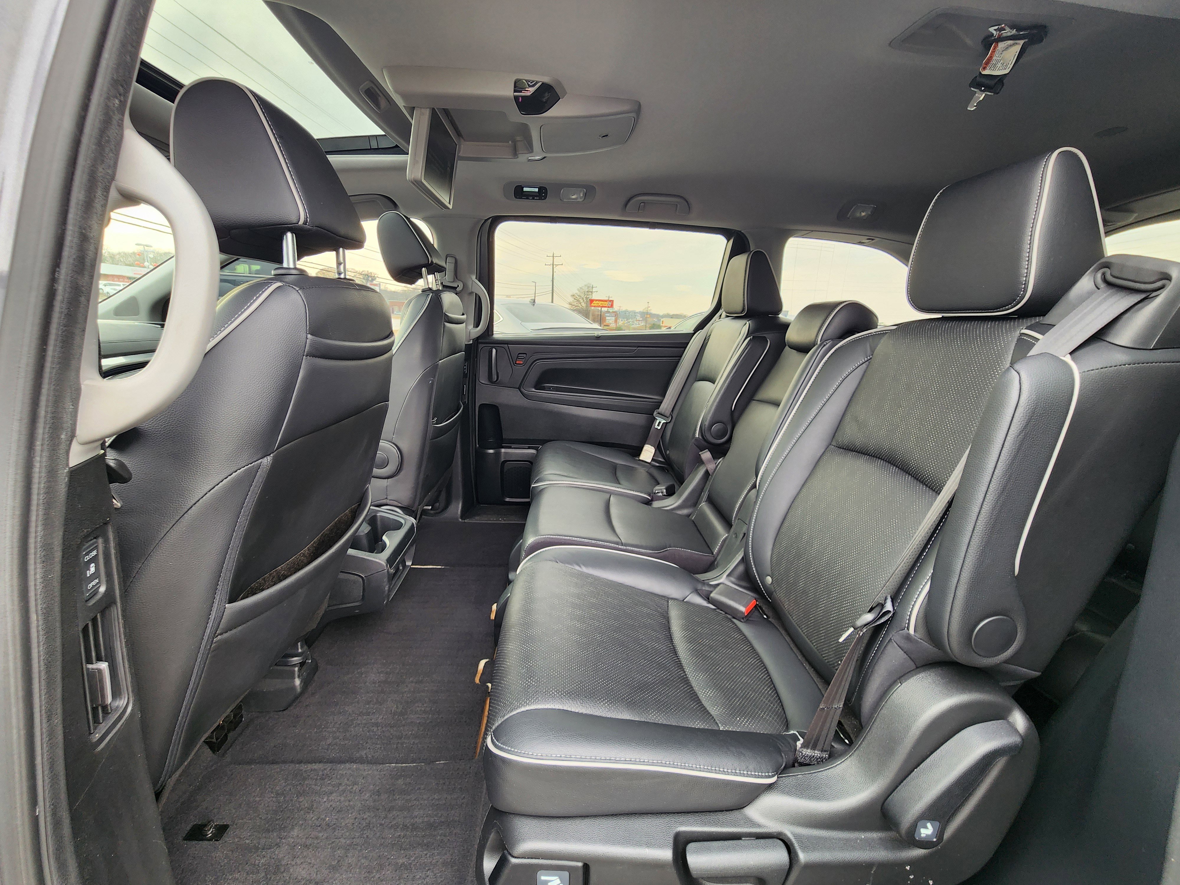 Used 2021 Honda Odyssey Elite image 18