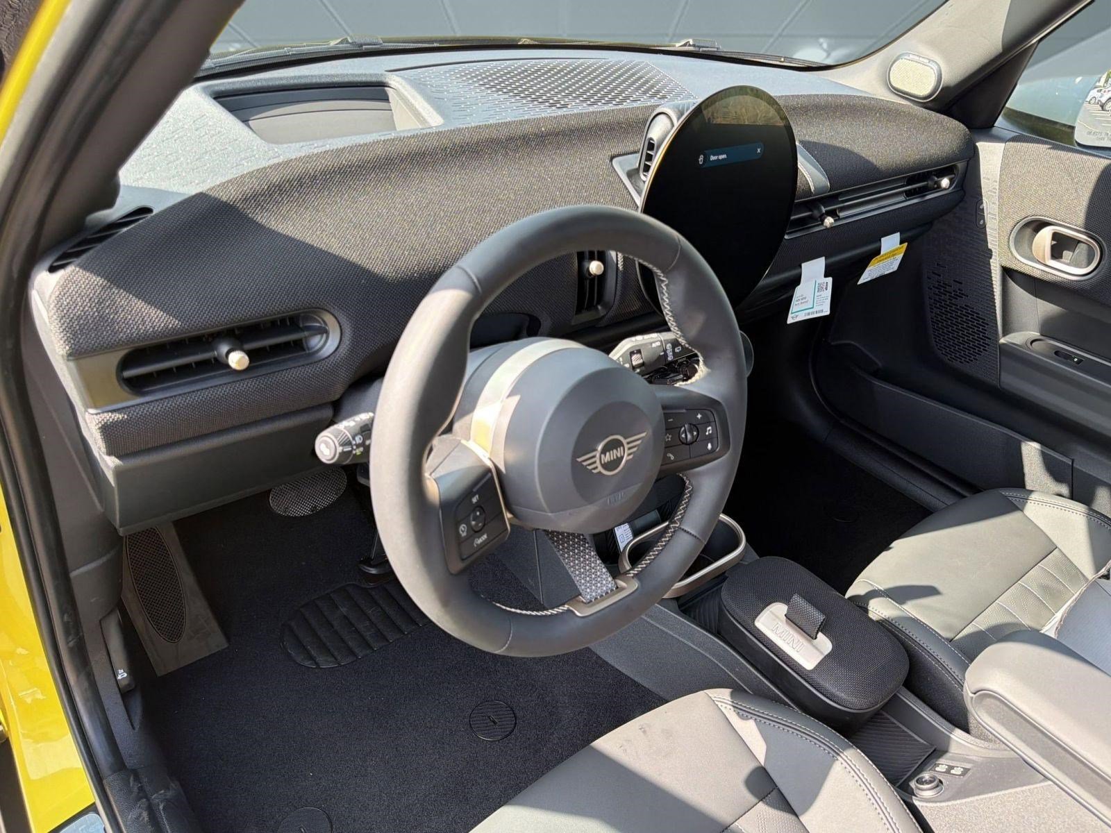 New 2026 MINI Cooper S image 4