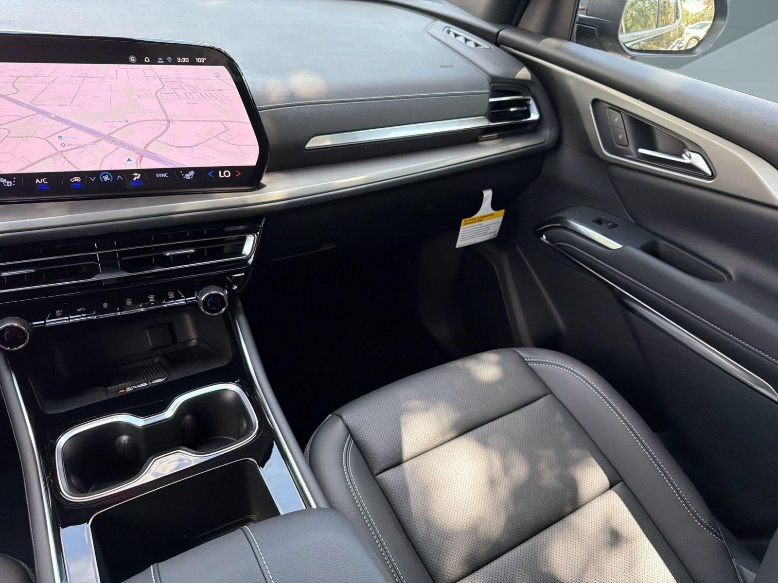 New 2026 Chevrolet Traverse LT FWD image 29