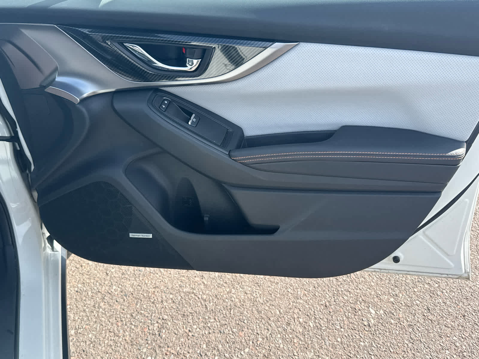 Used 2019 Subaru Crosstrek 2.0i Limited w/ Moonroof Package w/Navigation image 17