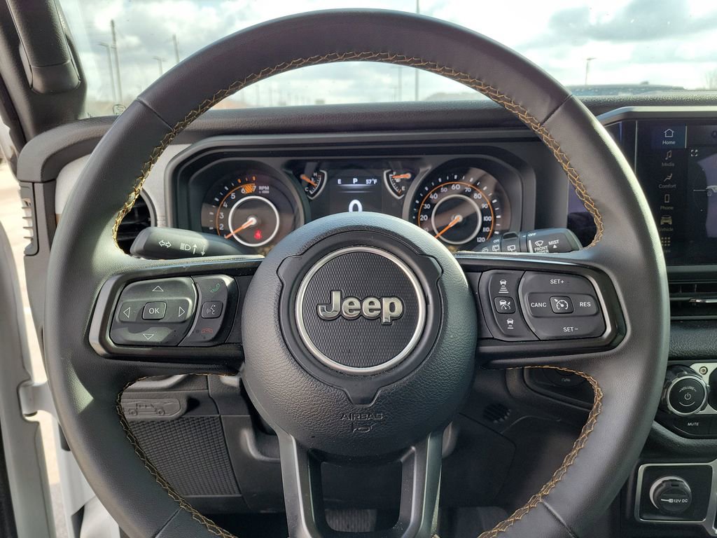 Used 2024 Jeep Wrangler Sport S image 23