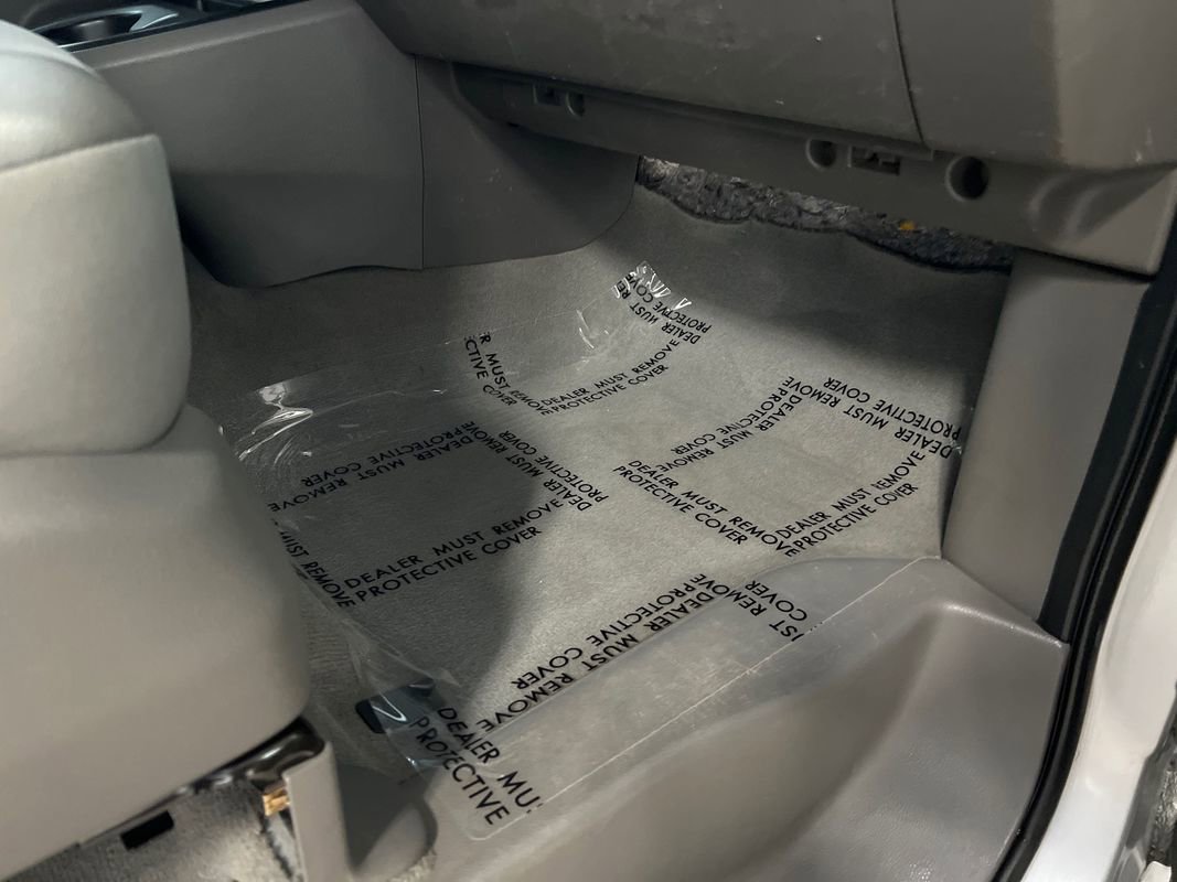 Used 2017 Nissan NV 3500 SV image 89