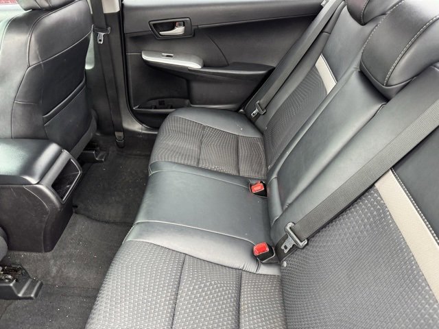 Used 2014 Toyota Camry image 6