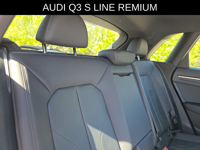 Used 2024 Audi Q3 2.0T Premium AWD/4WD image 14