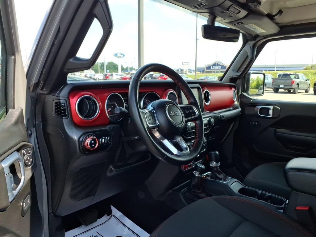 Used 2022 Jeep Gladiator Rubicon w/ Cold Weather Group AWD/4WD image 6