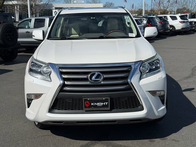 Used 2016 Lexus GX 460 w/ Premium Package image 3