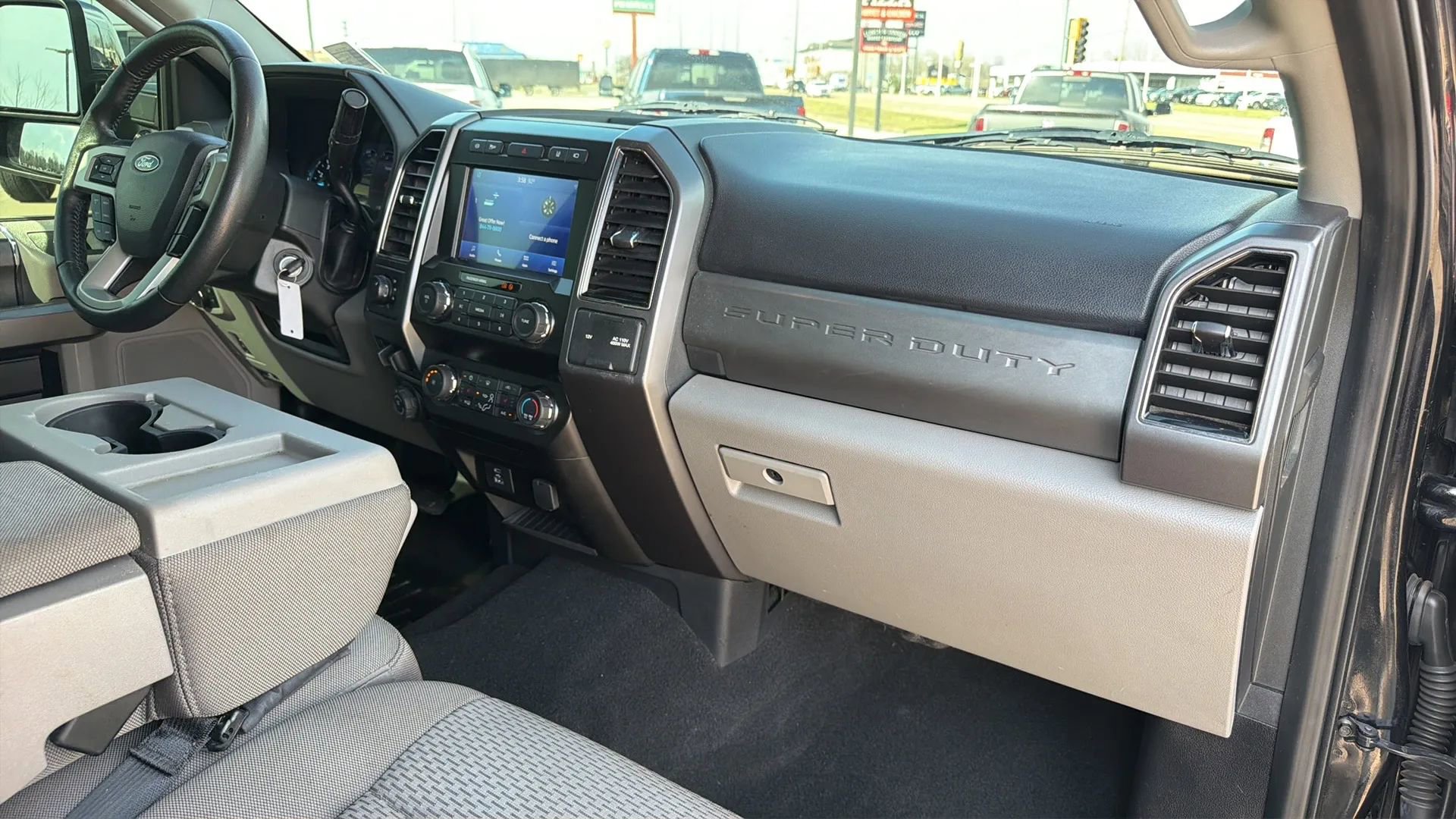 Used 2020 Ford F350 XLT w/ XLT Premium Package AWD/4WD image 78