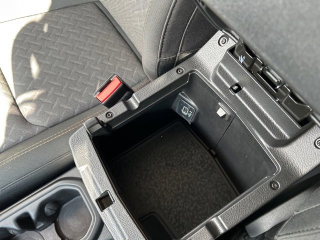 Used 2024 Jeep Gladiator Mojave w/ Convenience Group image 31