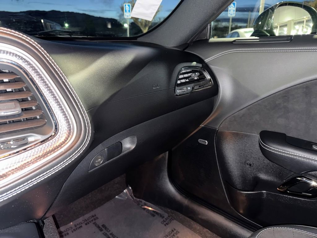Used 2021 Dodge Challenger SRT Hellcat Redeye image 23