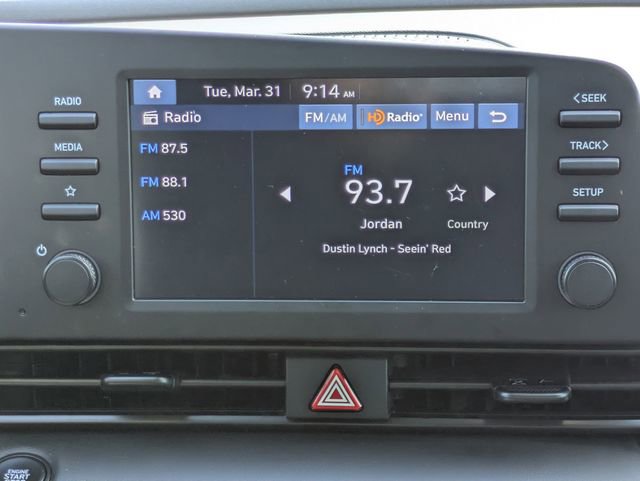 Used 2025 Hyundai Elantra Sport image 17