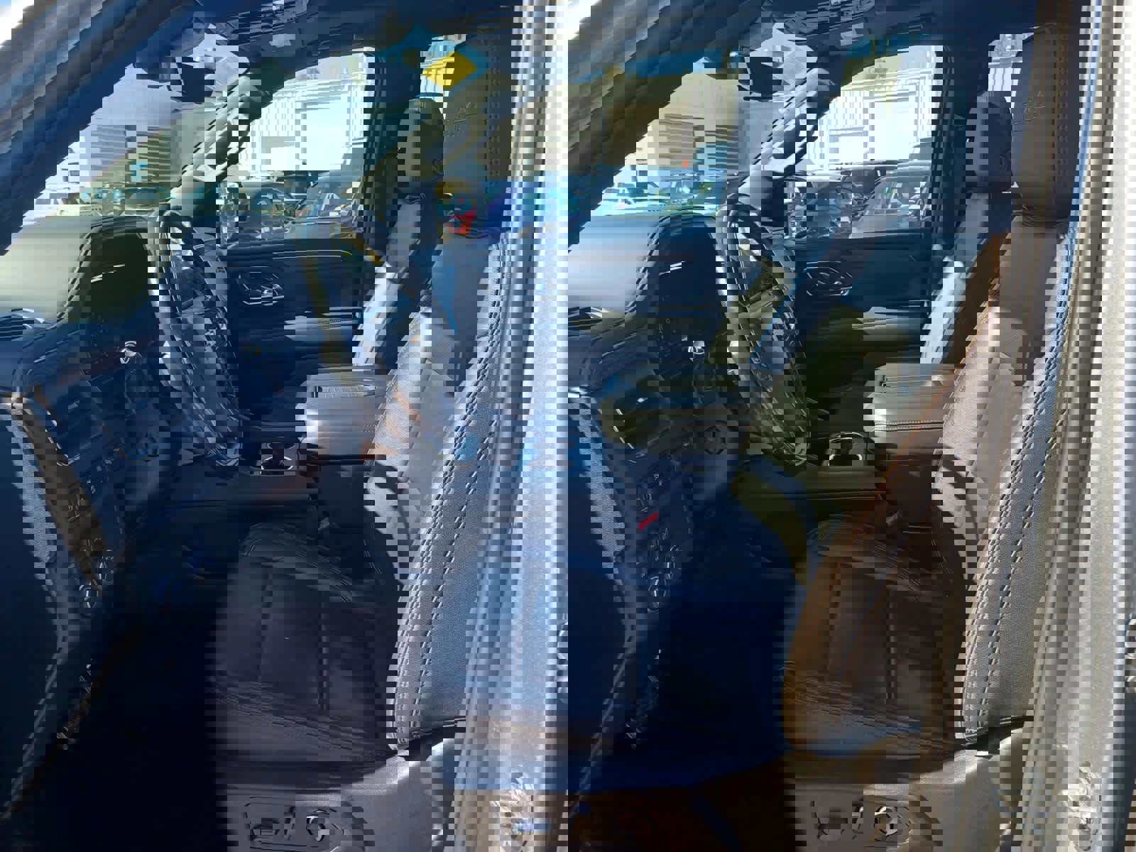 Used 2023 Chevrolet Suburban High Country w/ Premium Package 2 image 7