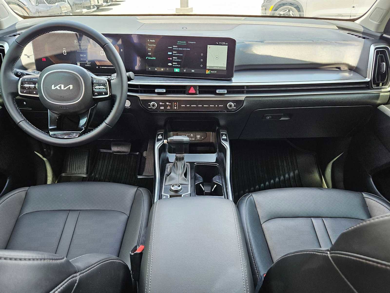 Certified 2025 Kia Sorento S w/ Panoramic Sunroof Package image 12