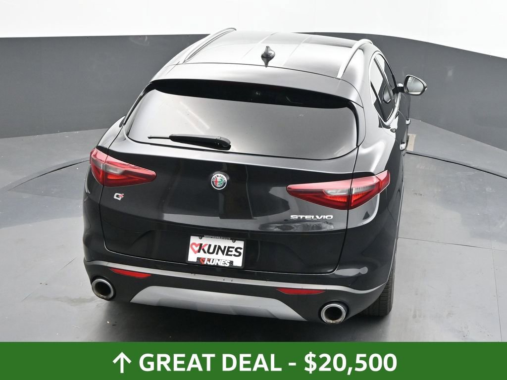 Used 2020 Alfa Romeo Stelvio Sport w/ Cold Weather Package image 36