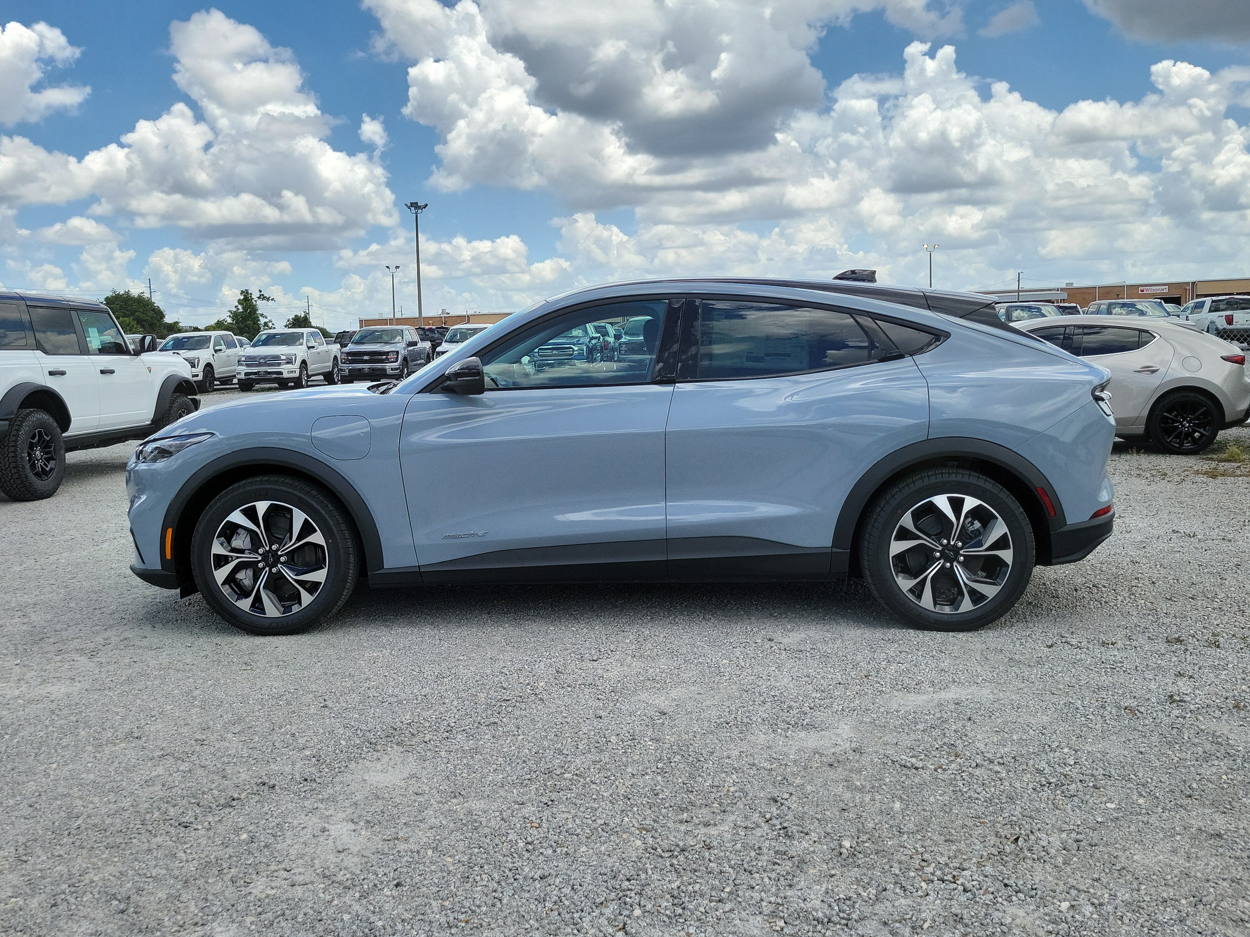 New 2026 Ford Mustang Mach-E Select RWD image 7