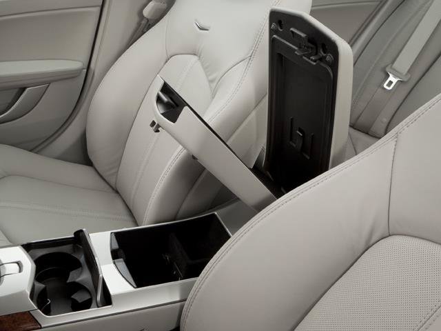 Used 2010 Cadillac CTS Premium RWD image 50