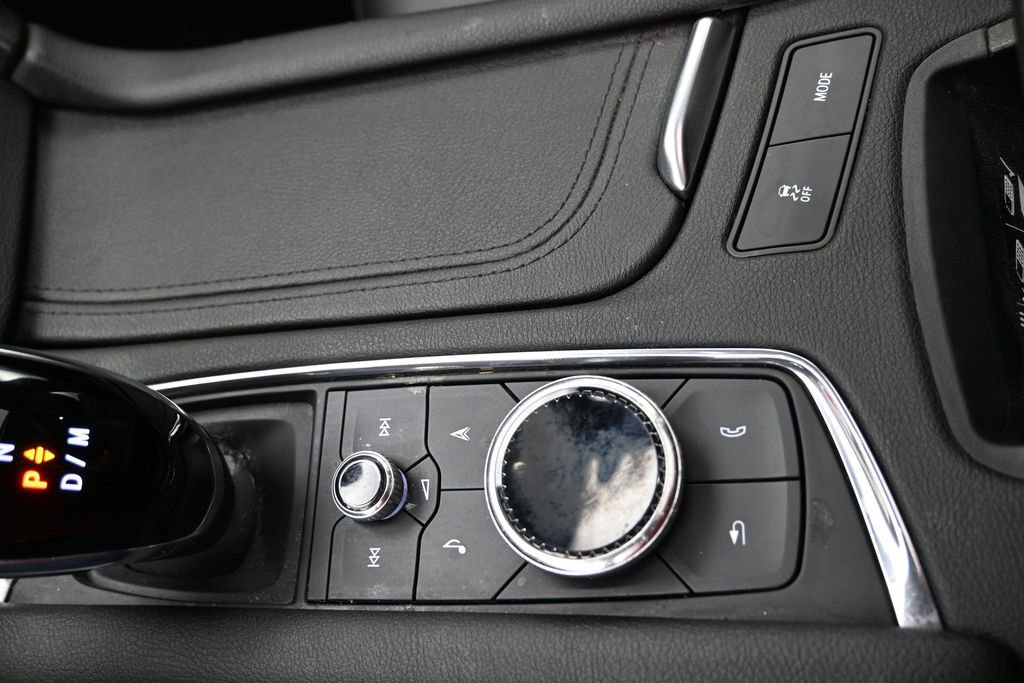 Used 2022 Cadillac XT6 Premium Luxury FWD image 23