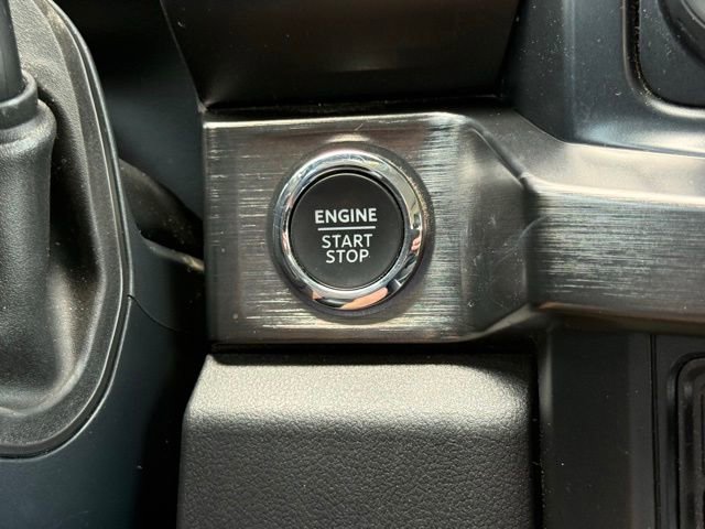Used 2024 Ford F350 Lariat w/ Lariat Ultimate Package AWD/4WD image 17