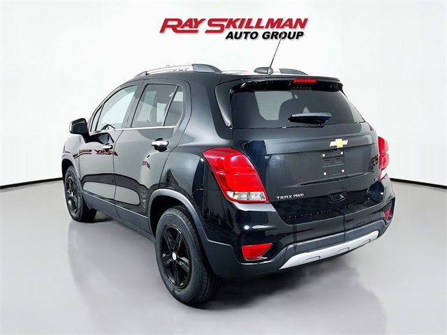 Used 2020 Chevrolet Trax LT w/ LT Convenience Package image 5