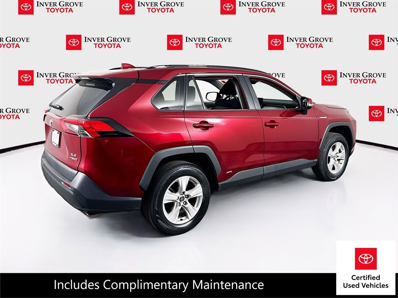 Certified 2021 Toyota RAV4 XLE w/ Convenience Package AWD/4WD image 5